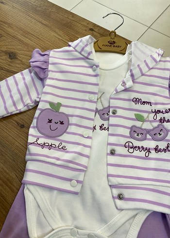 Düğmeli Mor Bebek Hastane Kıyafeti - Görsel 2