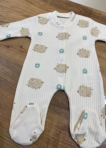 Beyaz Baskılı Uzun Kollu Bebek Tulumu - Görsel 2