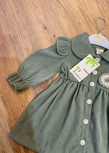 Düğmeli Yeşil Kız Çocuk Elbisesi - Görsel 4