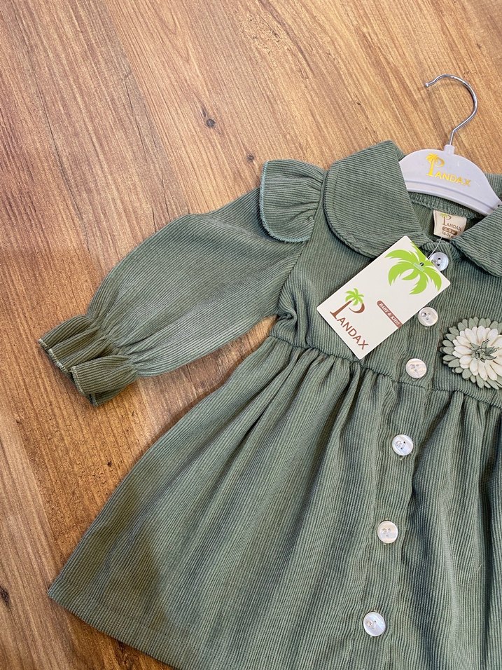 Düğmeli Yeşil Kız Çocuk Elbisesi - Görsel 4