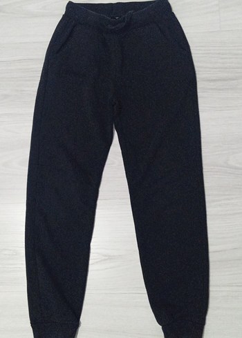 Kız çocuk Siyah Rahat Kesim Eşofman Altı - Görsel 2