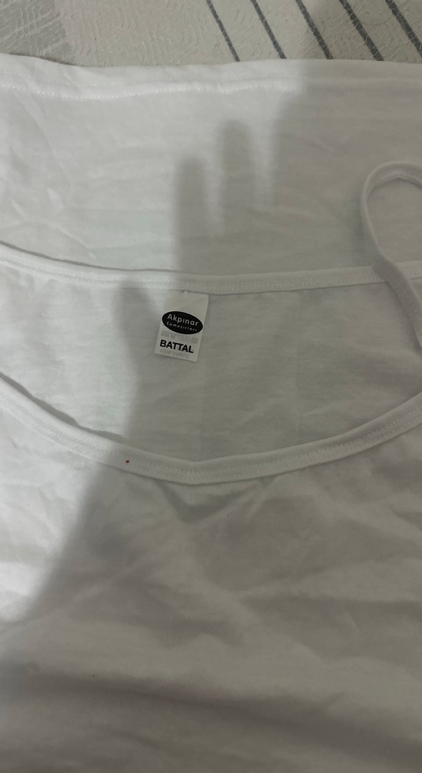 Beyaz Kolsuz Basic Kadın Atlet - Görsel 2