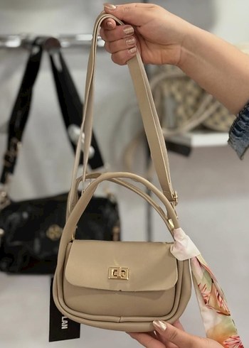 Beyaz Deri Kadın Omuz Çantası - Görsel 2