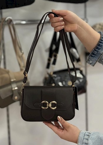 Beyaz Deri Tokalı Kadın Çanta - Görsel 2