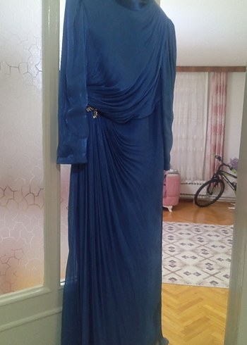 Mavi Uzun Kollu Drapeli tesettür abiye Elbise - Görsel 3