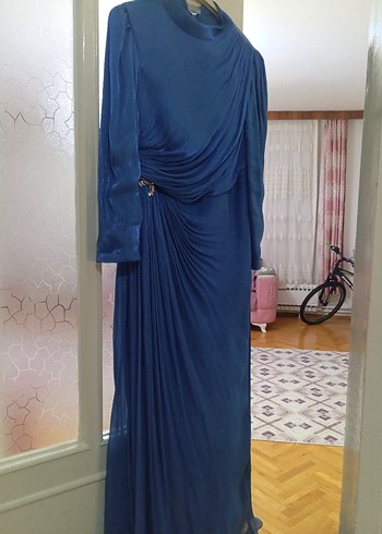 Mavi Uzun Kollu Drapeli tesettür abiye Elbise - Görsel 4