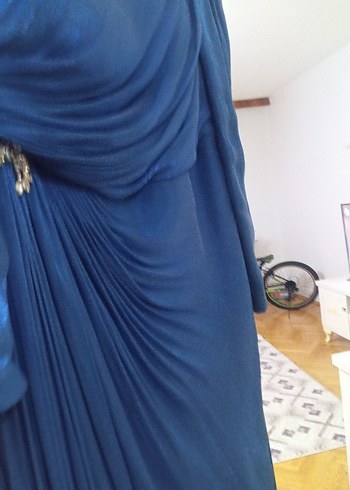 Mavi Uzun Kollu Drapeli tesettür abiye Elbise - Görsel 6