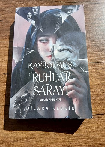 Kaybolmuş Ruhlar Sarayı - Dilara Keskin