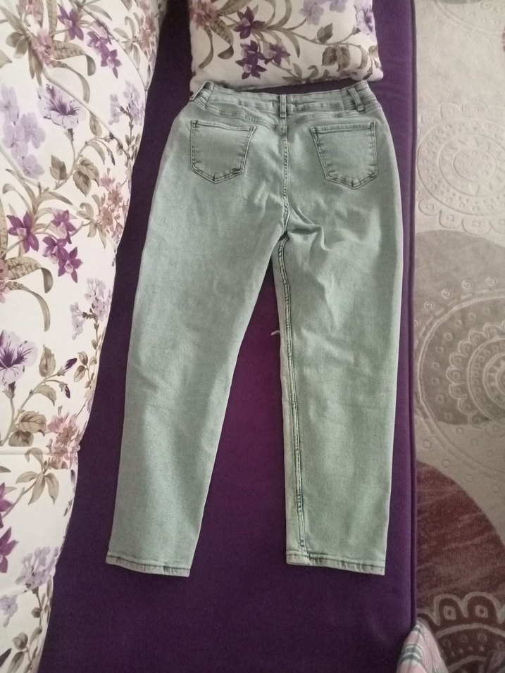 Gri Kadın Midi Boy Rahat Kesim Kot Pantolon - Görsel 2