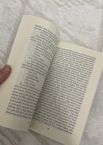 Beden Anayurt Oteli - Yusuf Atılgan