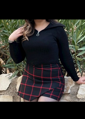 m Beden Zara Siyah Kırmızı Ekose Mini Etek