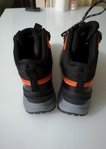 Turuncu Siyah Erkek Outdoor Ayakkabı
SU GEÇİRMEZ - Görsel 4