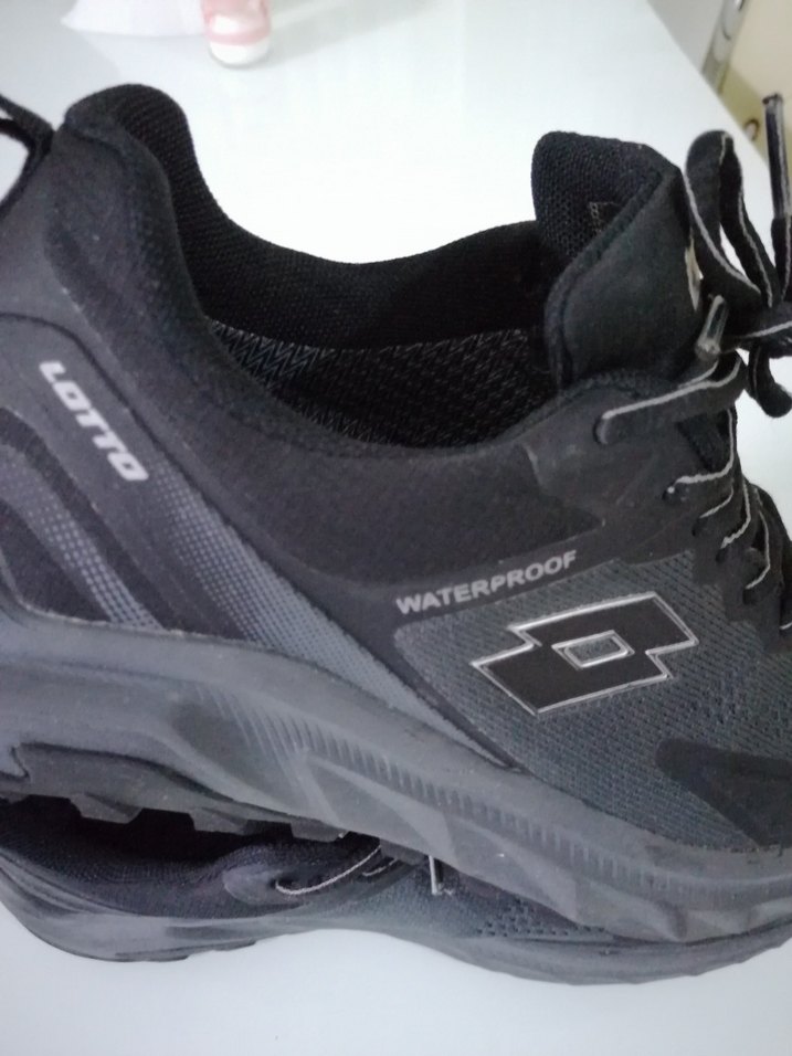 ORJİNAL LOTTO UNİSEX SPOR AYAKKABI SU GEÇİRMEZ - Görsel 4