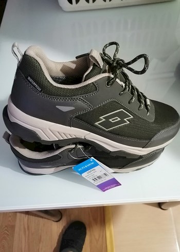 ORJİNAL LOTTO SU GEÇİRMEZ SPOR AYAKKABI - Görsel 5