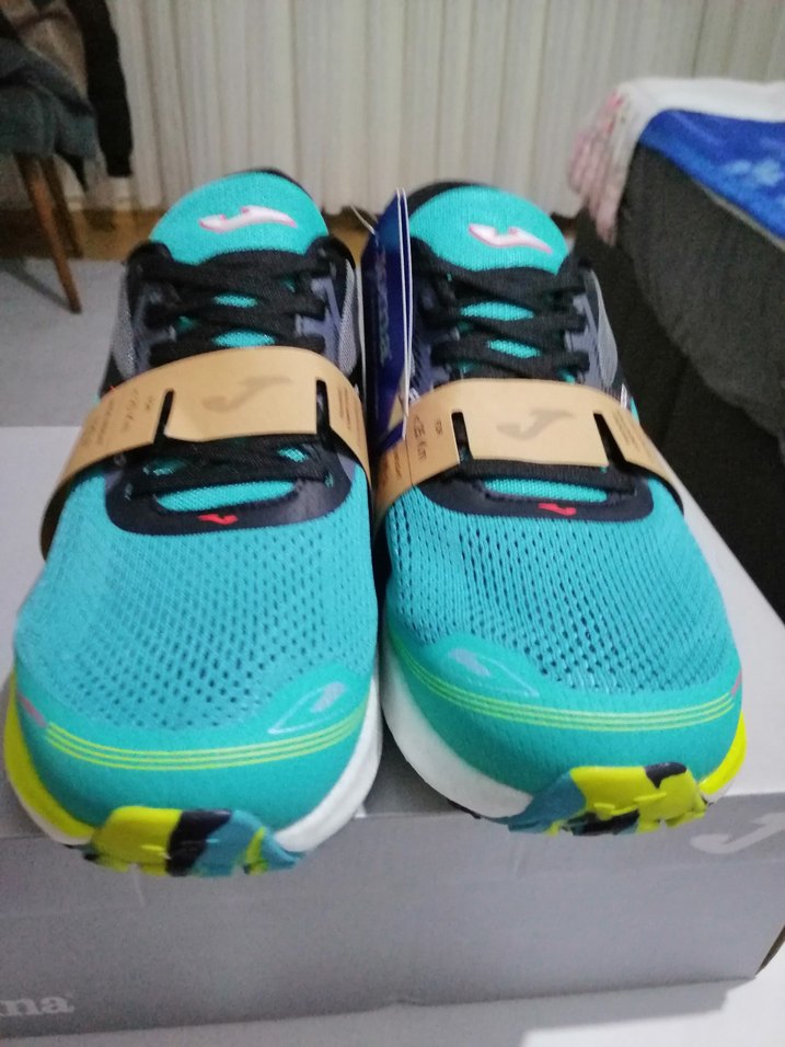 Joma Renkli Erkek Spor Koşu Ayakkabısı Velcro - Görsel 4