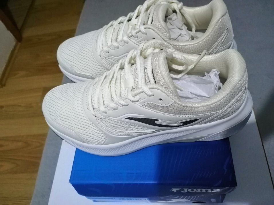 Joma Beyaz Bağcıklı UNİSEX Spor Ayakkabı - Görsel 5