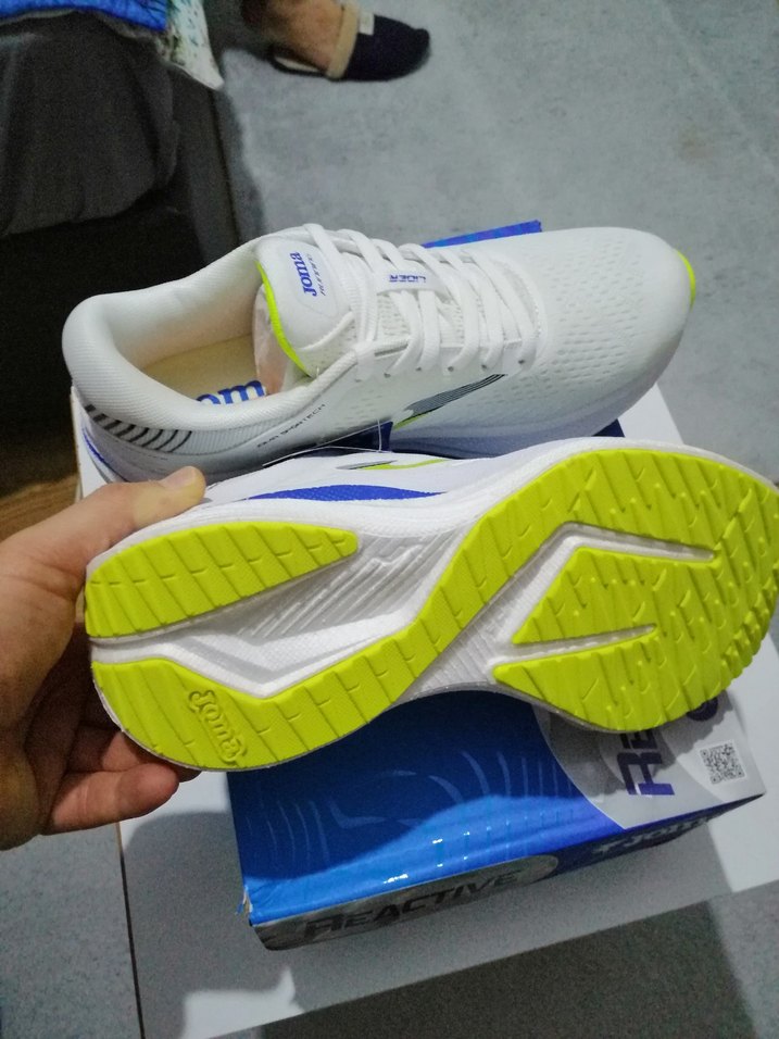 Joma Beyaz Bağcıklı Spor Ayakkabı - Görsel 4