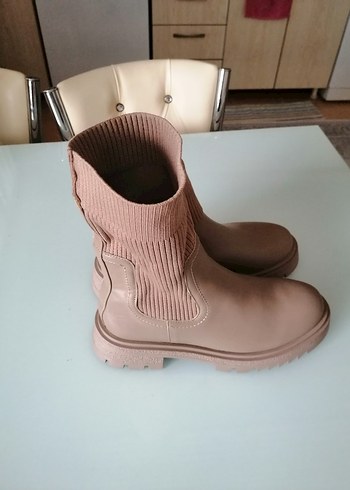 BEJ ÇORAPLI BAYAN BOT 40 NUMARA - Görsel 2