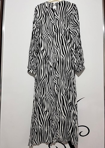 Zebra Desenli Uzun Kadın Elbise - Görsel 5