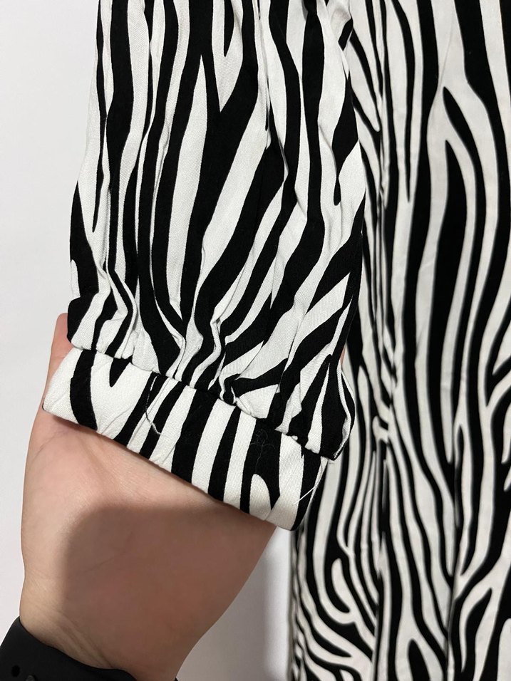 Zebra Desenli Uzun Kadın Elbise - Görsel 2