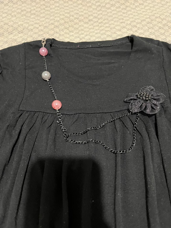 Zincir Detaylı Siyah Uzun Kollu Bluz - Görsel 2