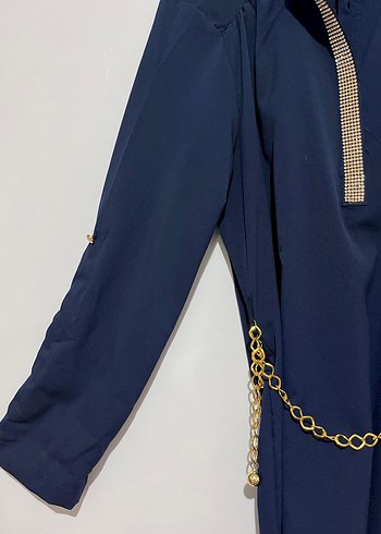 Zincir Detaylı Uzun Kollu Lacivert Tunik Butik Ürünü - Görsel 2