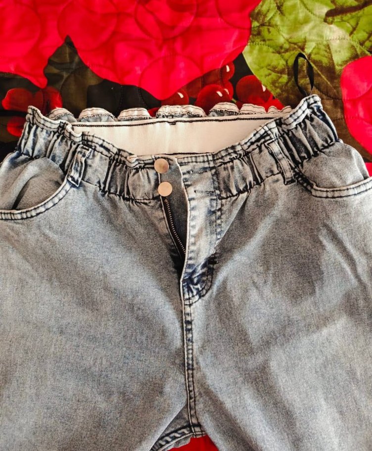 Mavi Bağlama Desenli Düğmeli Salaş Kadın Kot - Görsel 4