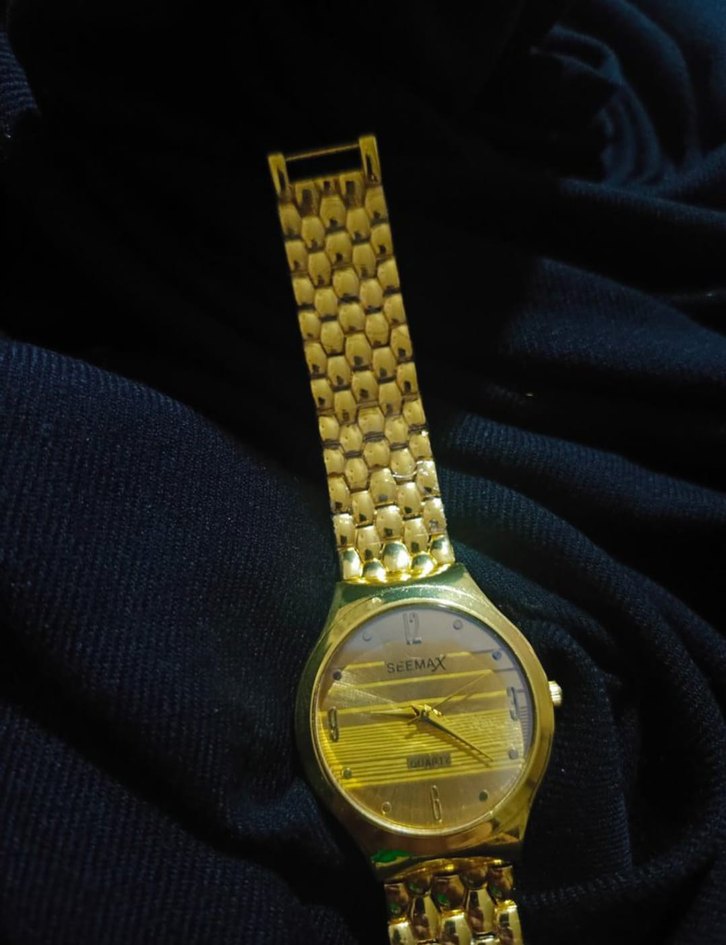 Kadın Altın Renk Parlak Klasik Kol Saati - Görsel 2