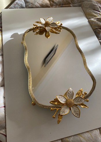 Diğer Gold Detaylı Söz Tepsisi