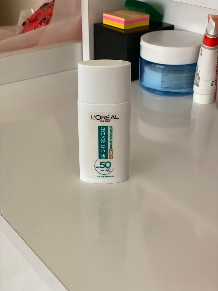 L'Oréal Bright Reveal SPF 50 Güneş Koruyucu - Görsel 2