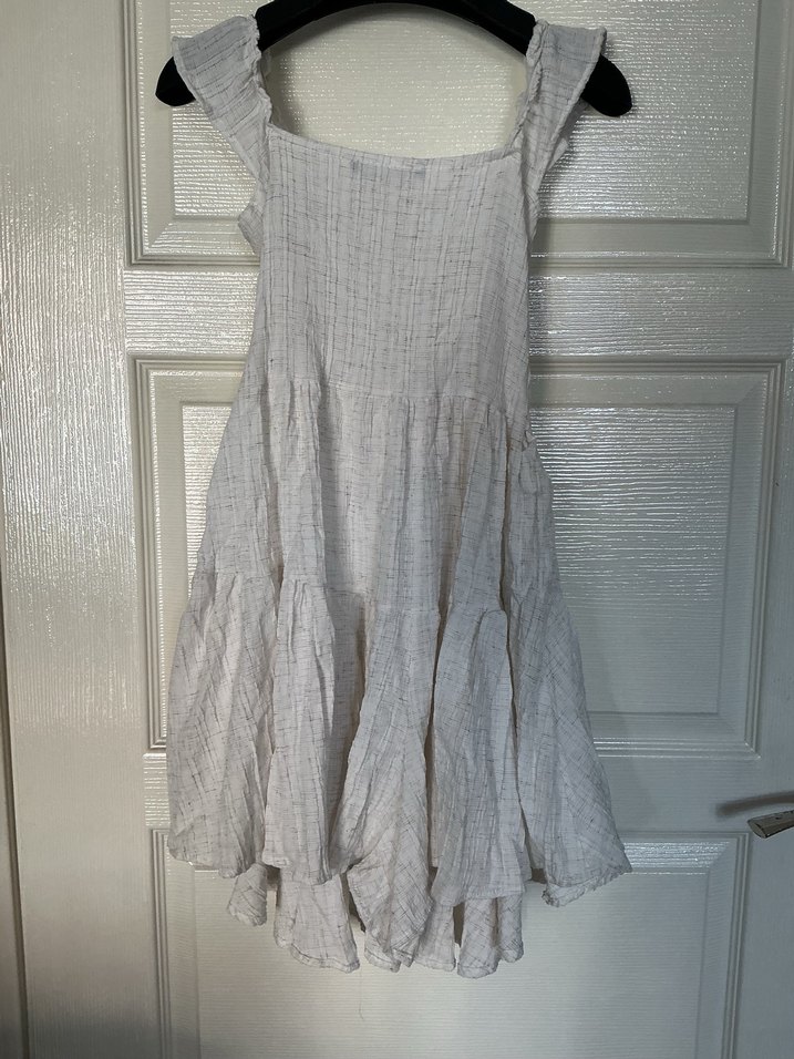 Düğmeli Beyaz Keten şortlu midi elbise - Görsel 2