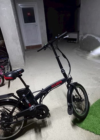  Beden Küba Siyah Katlanabilir Elektrikli Bisiklet