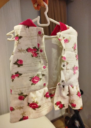 Kadife Kapüşonlu Yelek - Görsel 2