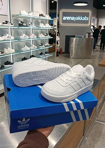 Adidas ürünü