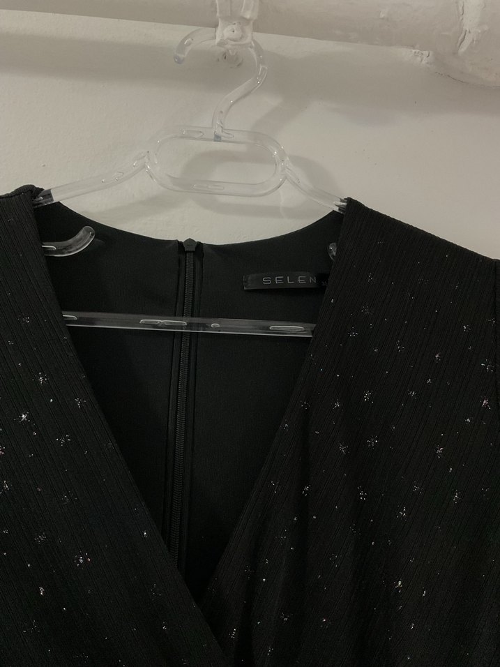 Selen Drapeli Uzun Kollu Siyah Abiye Elbise - Görsel 2