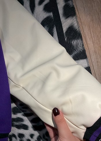 H&M kolej mont - Görsel 4