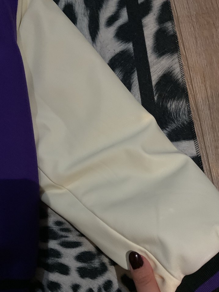 H&M kolej mont - Görsel 3