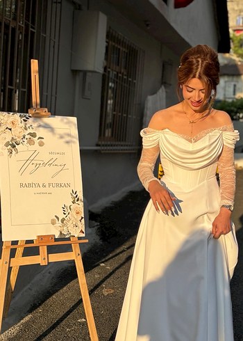 Uzun Kollu Straplez A Kesim Beyaz söz elbisesi, nikah elbisesi