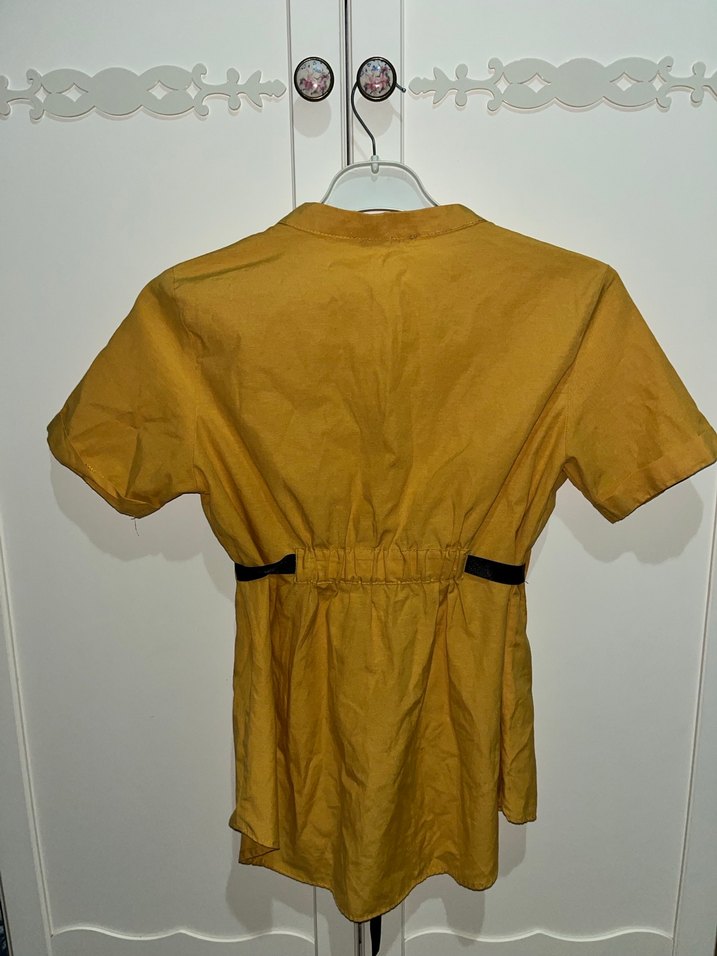 Sarı Kemerli Keten Kadın Gömlek - Görsel 2