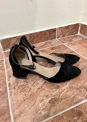Topuklu Siyah Süet Kadın Akşam Ayakkabısı - Görsel 2
