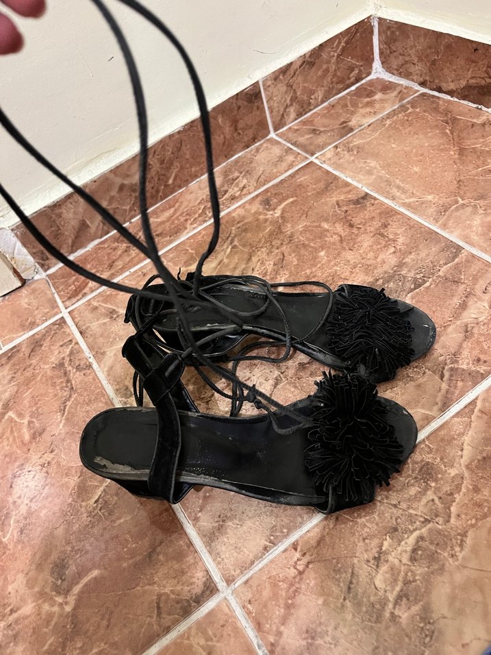 Siyah Süet Püsküllü Bohem Topuklu Ayakkabı - Görsel 4