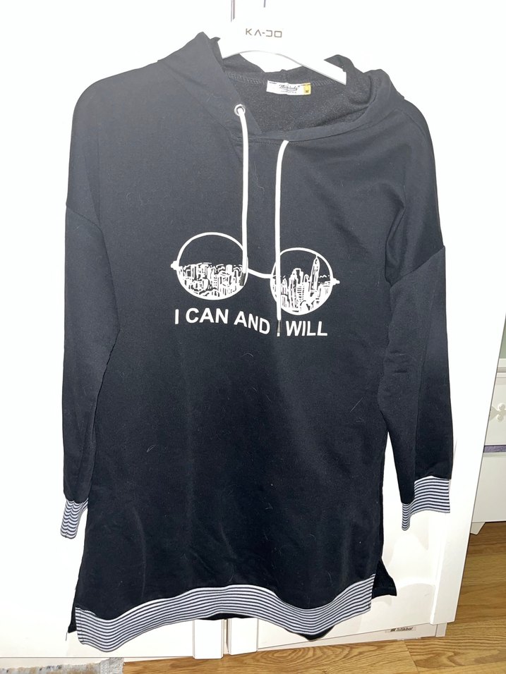 Kapüşonlu Siyah Baskılı Kadın Sweatshirt - Görsel 2