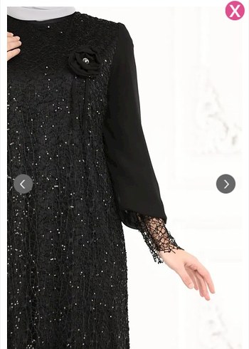 Siyah İşlemeli Uzun Kollu Abiye Elbise - Görsel 2