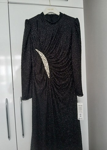 Siyah Yılan Desenli Uzun Abiye Elbise - Görsel 2