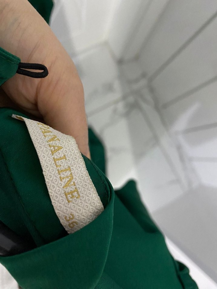 Uzun Kollu Yeşil İşlemeli Abiye Elbise - Görsel 3