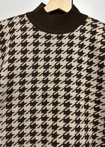 Kadın Kahverengi Örgü Yüksek Yakalı Kazak - Görsel 5