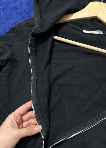 Kadın Siyah Fermuarlı Sweatshirt - Görsel 4