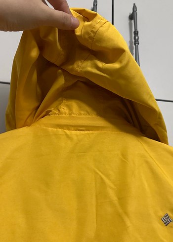 Columbia Siyah Sarı Yağmurluk - Görsel 6