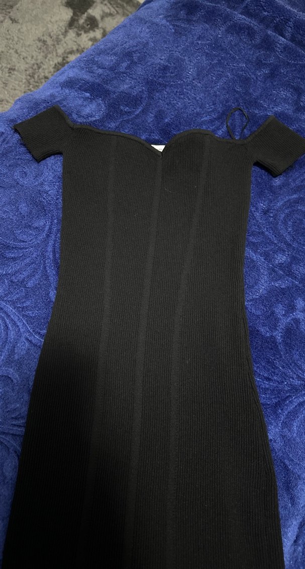 Siyah V Yaka Kemerli Mini Elbise - Görsel 4