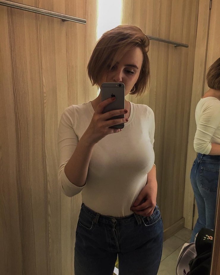 Siyah Yüksek Yakalı Kadın Crop Top - Görsel 2